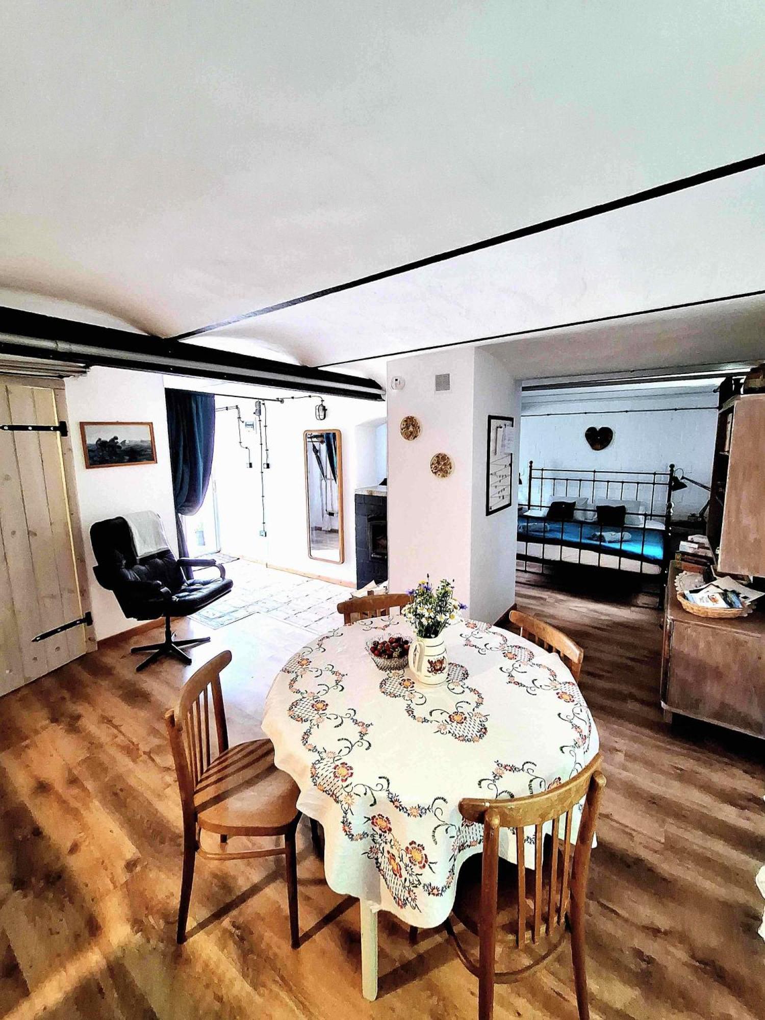 Zielona Samotnia Apartment ชาพลีเนก ภายนอก รูปภาพ